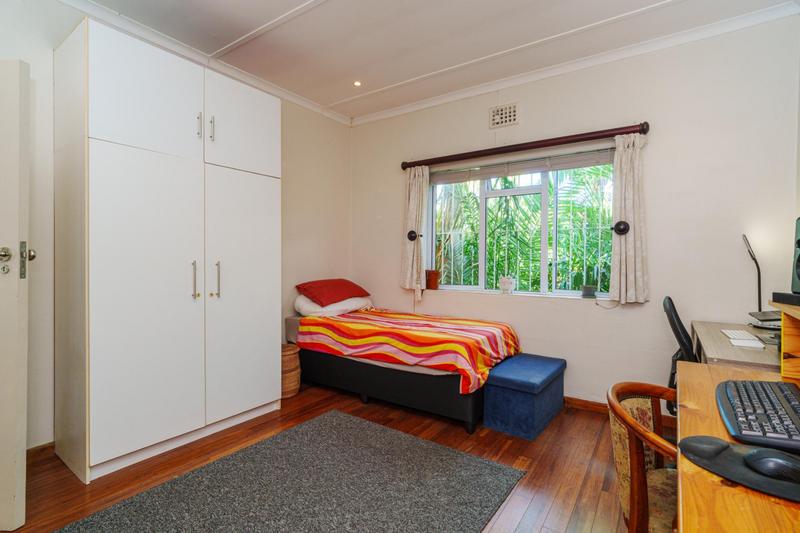 2 Bedroom Property for Sale in Harfield Village Western Cape